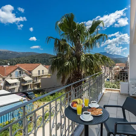 Urban Break 6 * Argostoli (Kefalonia)